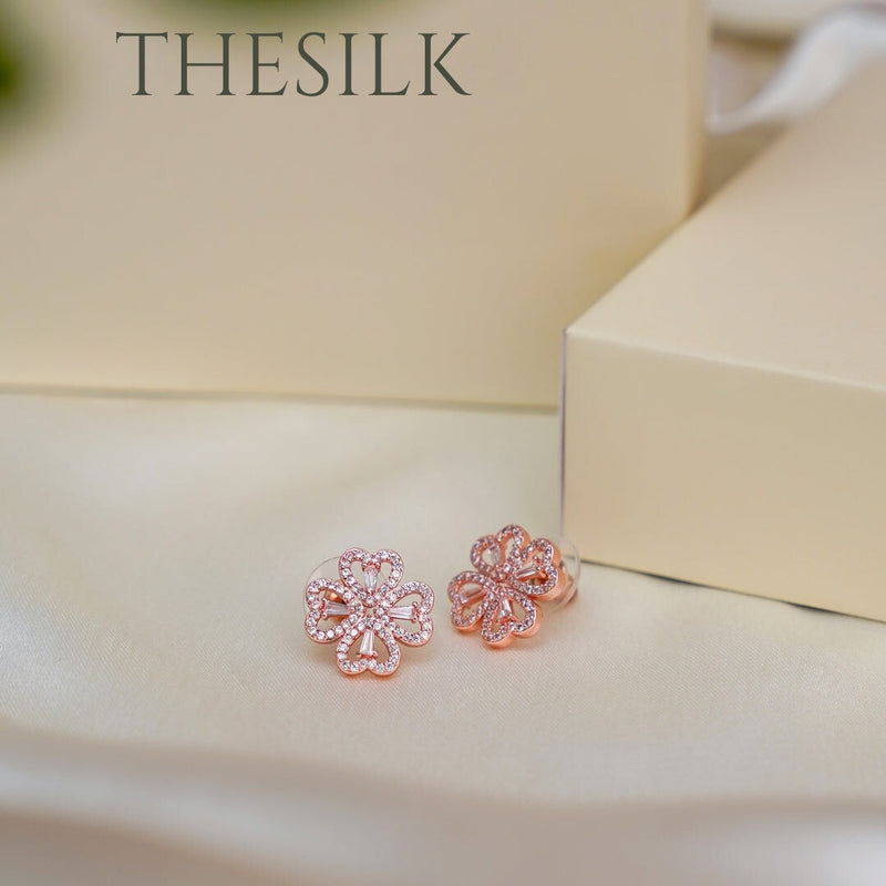 SHINY CLOVER ROSEGOLD PLATED EARRINGS