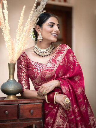 Chatoyant Dark Pink Soft Silk Saree