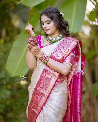 Traditional Kanjivaram Saree In The Shades Of Cream And Pink