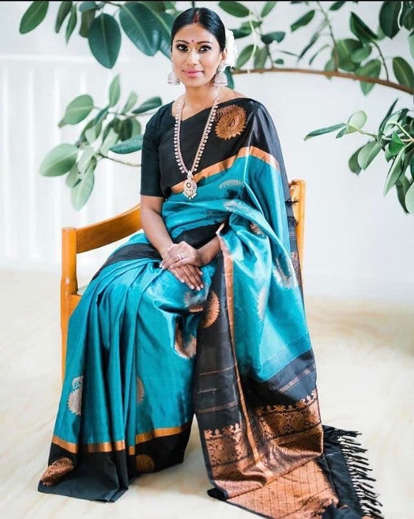 Beautiful Rich Pallu & Jacquard Work On All Over Bridal Saree