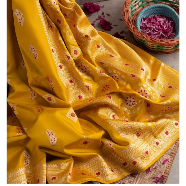 Valiba Archaic Traditional Kanchi Soft Silk Sari With Attached Blouse