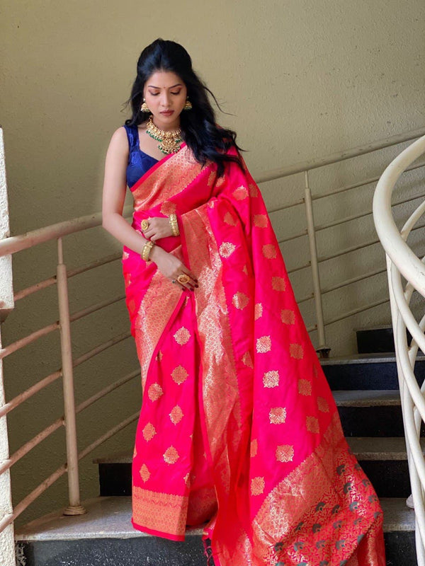 Vastravilla Red Butti Soft Silk Kanjiviram Silk Saree With Attached Blouse
