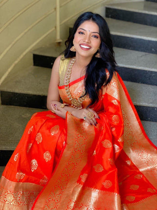 Vastravilla Orange Jalar Soft Silk Kanjiviram Silk Saree With Attached Blouse